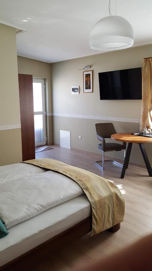 Casa Petri Hotel Sanpetru Ngoại thất bức ảnh